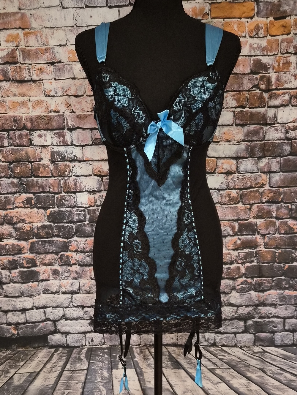 iCollection B Black and Teal Lace Chemise with Bow Accent